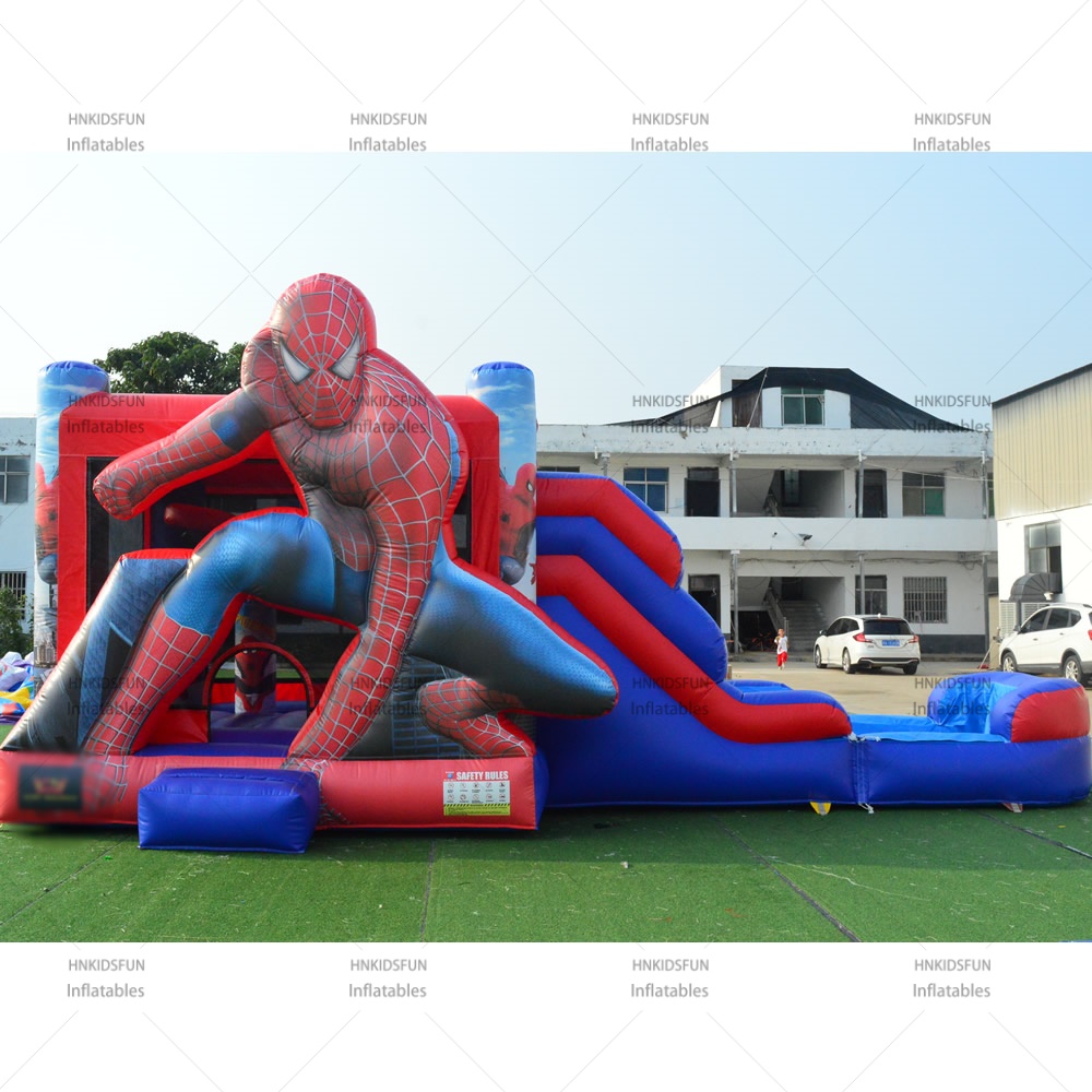 Commercial Kids Obstacle Gam···