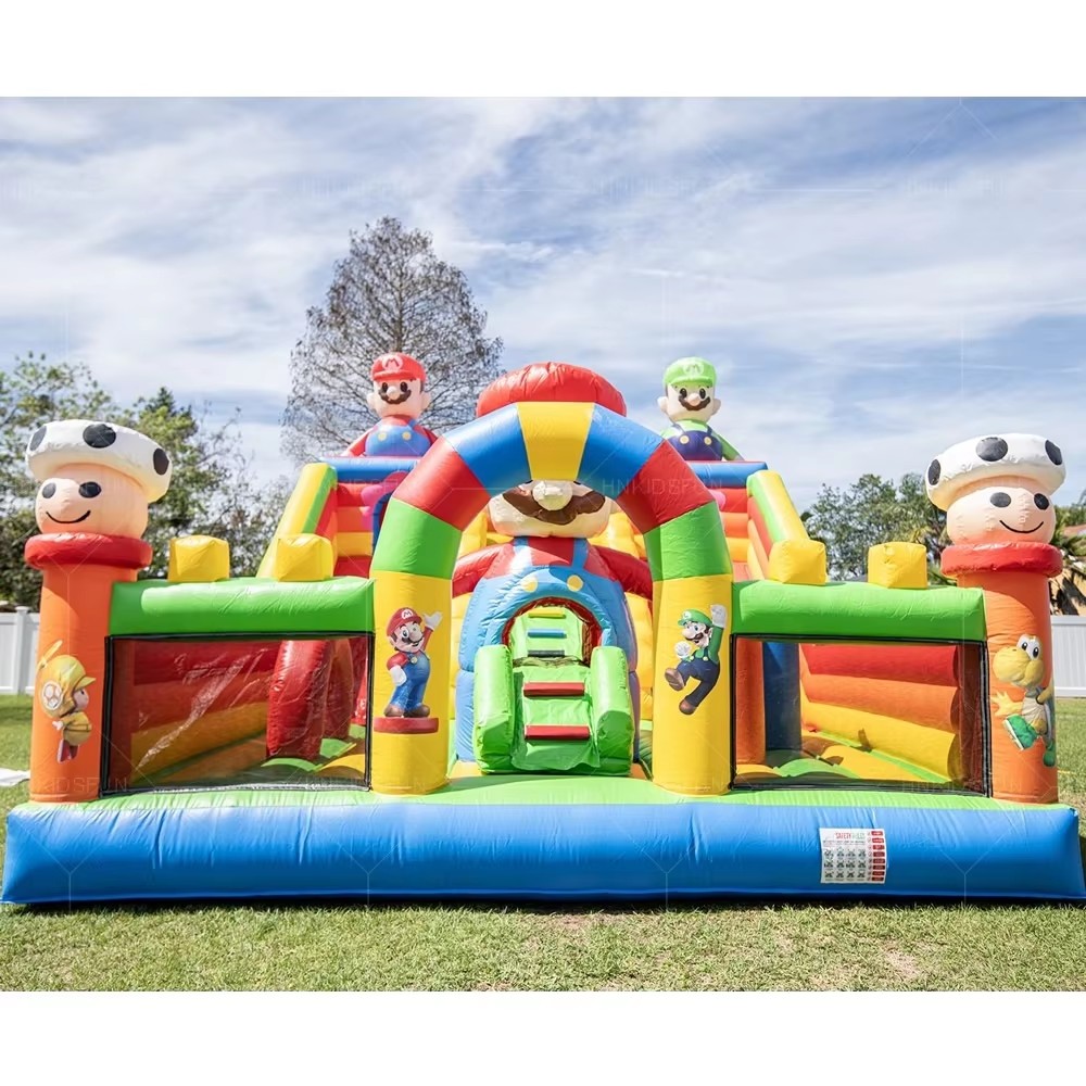 China Big Playground Kids Bouncy Castle Balloon Palace Inflatable Carton king Theme Combo Slide Jumping Bounce House